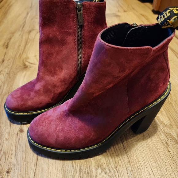 Dr. Martens Magdalena burgundy suede boot size 9 EUC - Picture 8 of 10